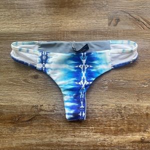 Issa de Mar Sola Bottom Size S